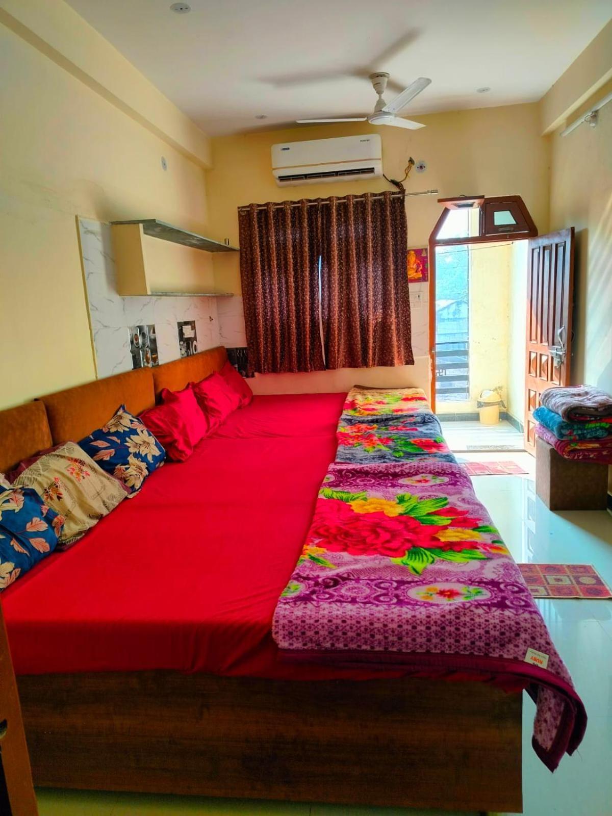 Hotel Maruti Palace Ujjain Exterior photo